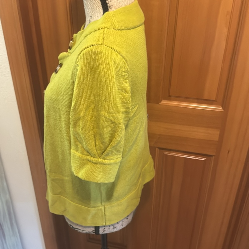 Like new! Anne Klein LG Button Cardigan - Picture 5 of 9
